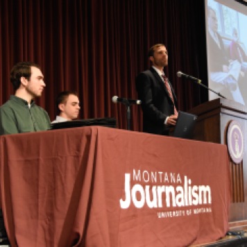 UM President Seth Bodnar joins UM J-School students in welcoming nearly 200 high school journalists to UM. Photo by Jamie Drysdale.